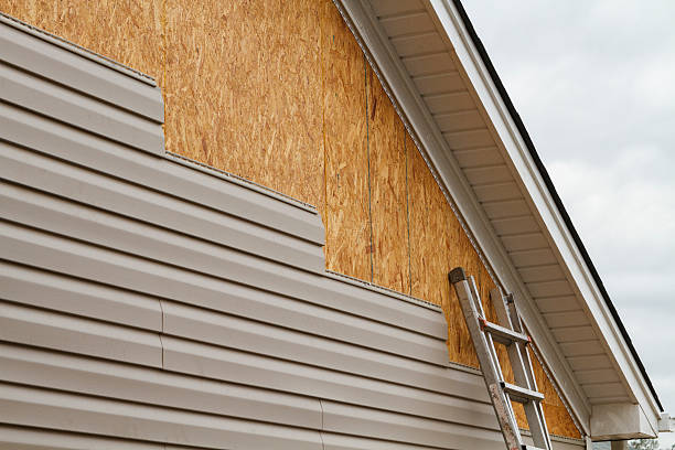 24/7 Emergency Storm Damage Siding Repair experts in Snoqualmie, WA